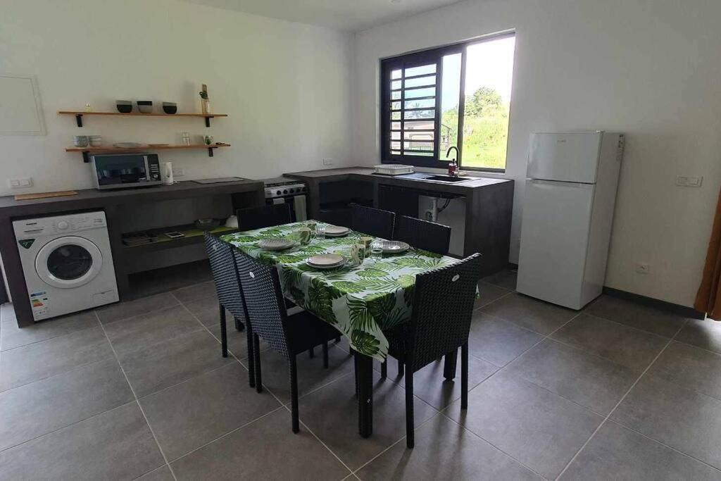 Le Fare Ape Tarua Villa Taputapuapea Kültér fotó